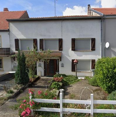 Maison - 150 m² - 7 pièces