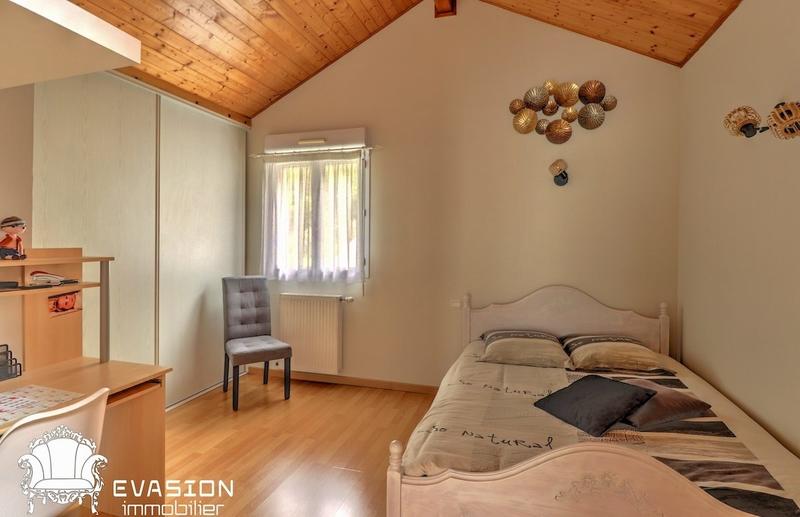 Maison - 135 m² - 5 pièces