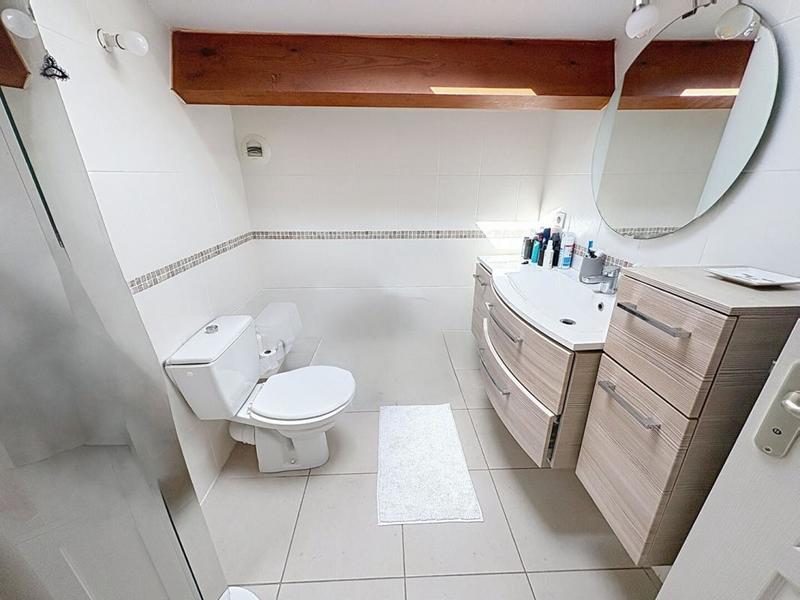 Appartement - 86 m² - 4 pièces