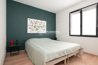 Maison - 184 m² - 6 pièces