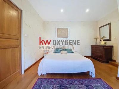 Maison - 123 m² - 5 pièces