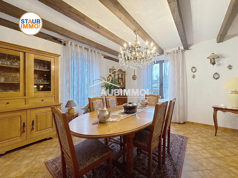 Maison - 141 m² - 5 pièces