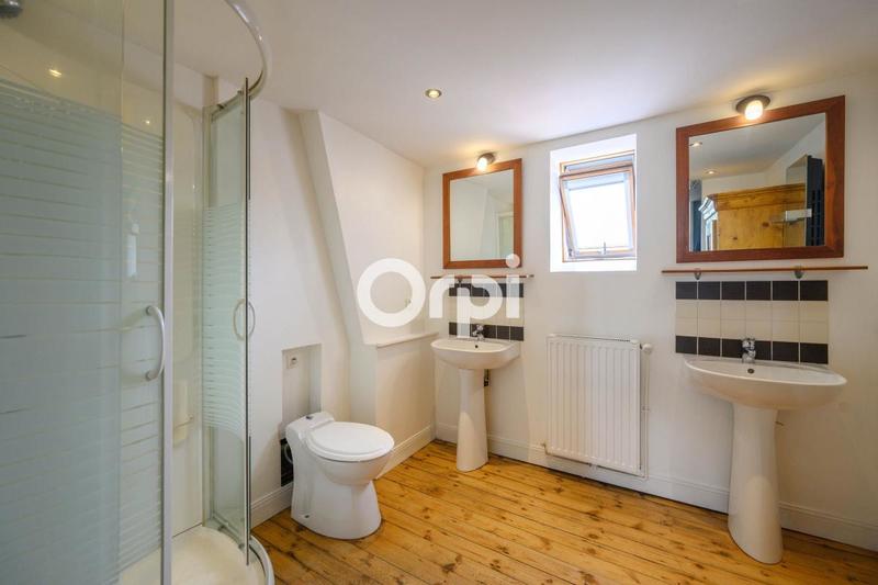 Maison de ville - 218 m² - 8 pièces