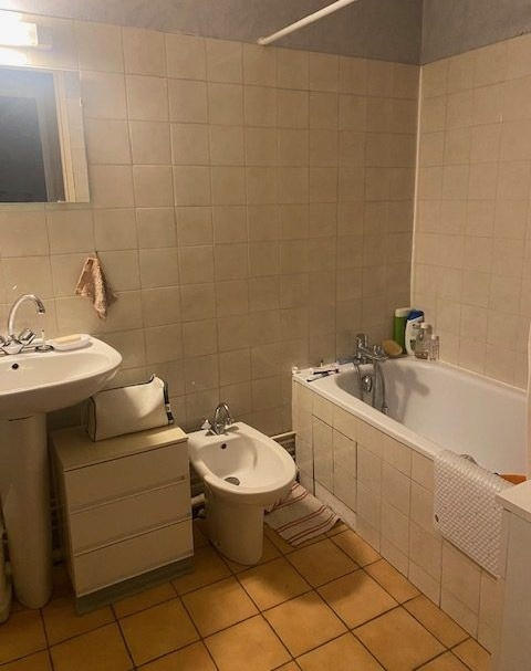 Appartement - 85 m² - 3 pièces