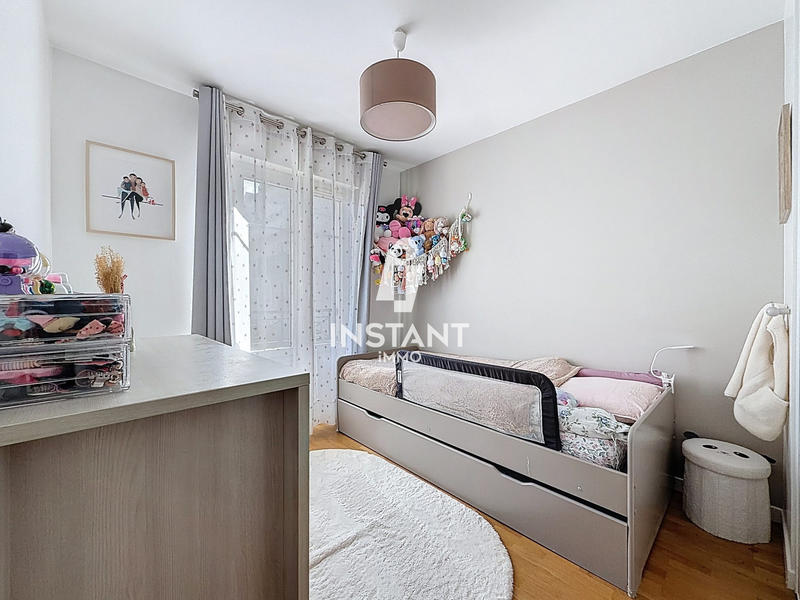 Appartement - 83 m² - 4 pièces