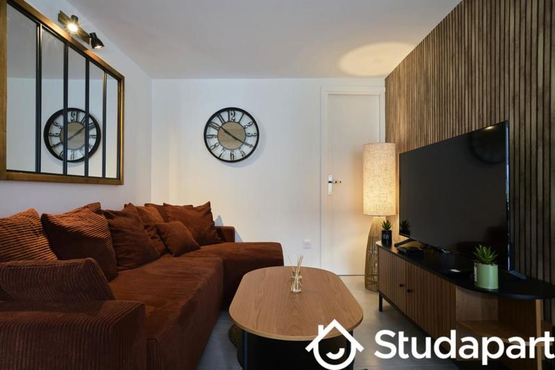 Chambre - 12 m² - 1 pièce