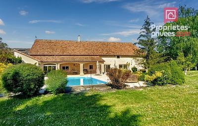 Maison - 319 m² - 7 pièces