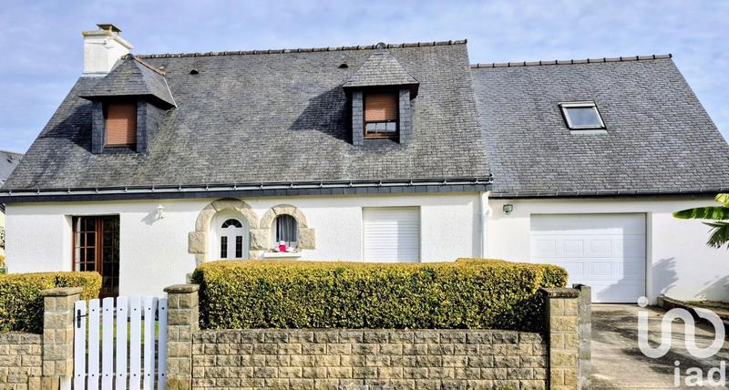 Maison - 94 m² - 5 pièces