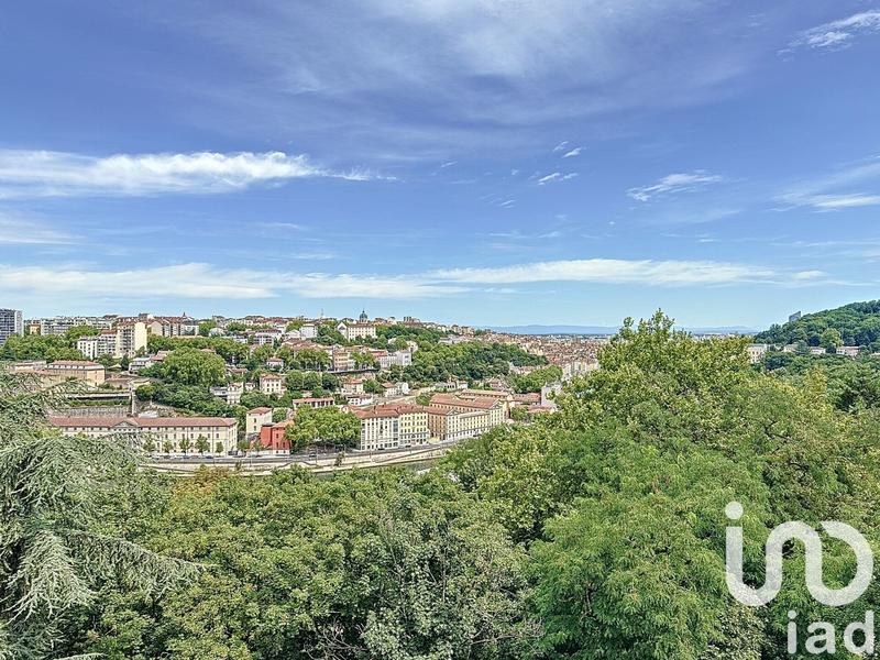 Appartement - 61 m² - 2 pièces