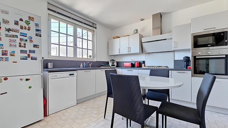 Maison - 168 m² - 6 pièces