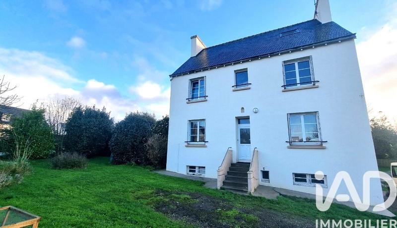 Maison de village - 139 m² - 9 pièces