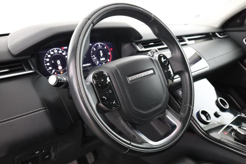Land Rover Range Rover Velar 2.0 D240 4wd se Auto 240 ch