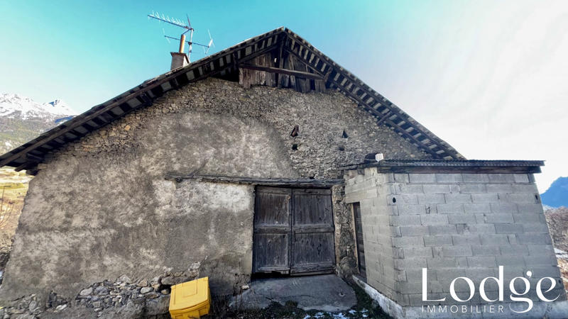 Maison - 350 m² - 10 pièces