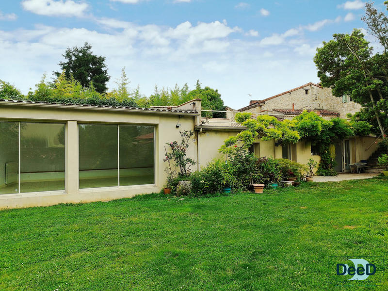 Maison ancienne - 220 m² - 8 pièces