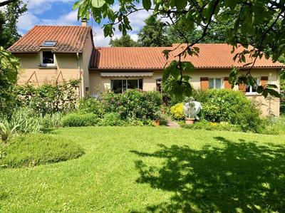 Maison - 147 m² - 6 pièces