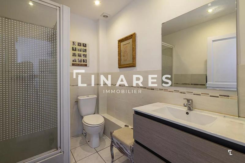 Appartement - 81 m² - 3 pièces