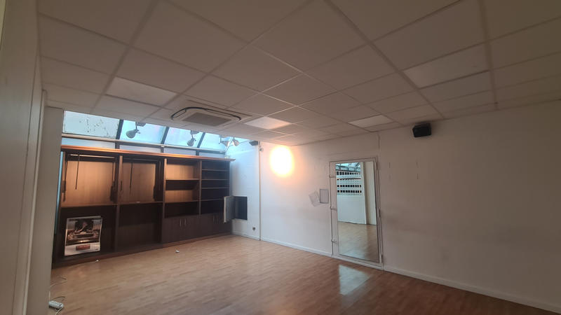 Local commercial - 522 m²