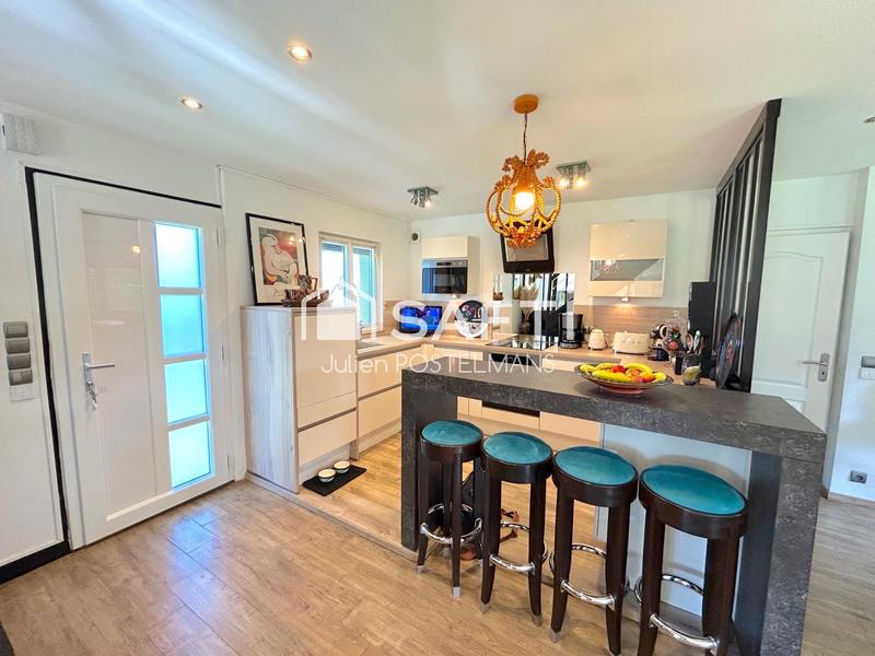 Maison - 92 m² - 5 pièces