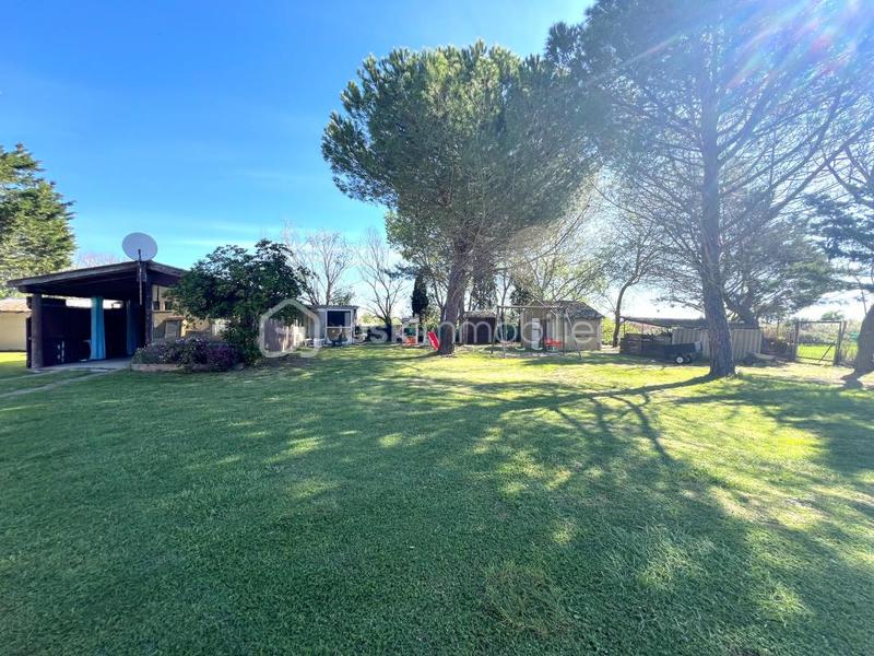 Propriété - 145 m² - 6 pièces