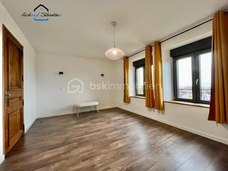 Maison en pierre - 98 m² - 5 pièces