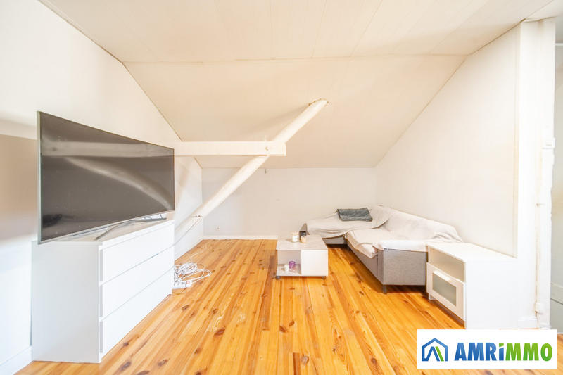 Maison - 84 m² - 4 pièces