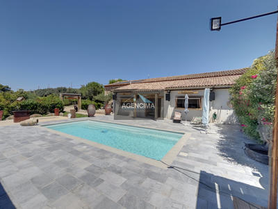 Maison - 188 m² - 4 pièces