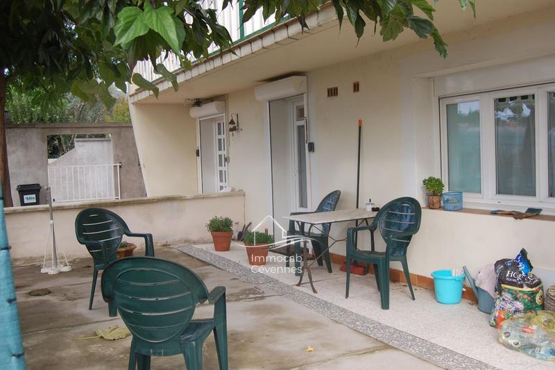 Villa - 250 m² - 10 pièces