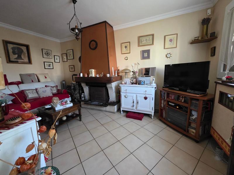 Maison - 86 m² - 5 pièces