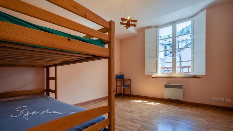 Appartement - 83 m² - 3 pièces