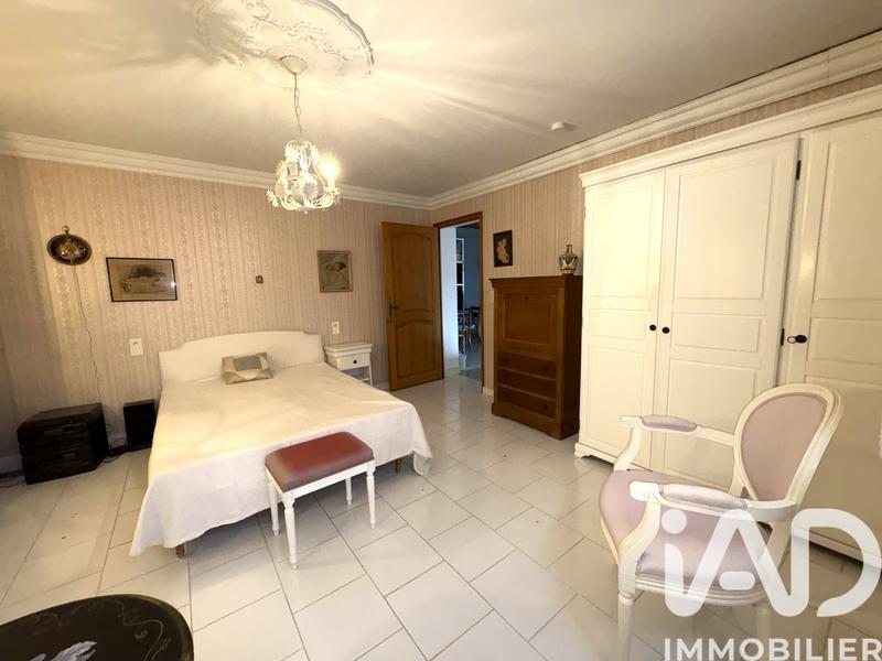 Appartement - 95 m² - 3 pièces