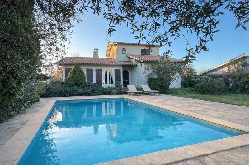 Maison - 123 m² - 5 pièces