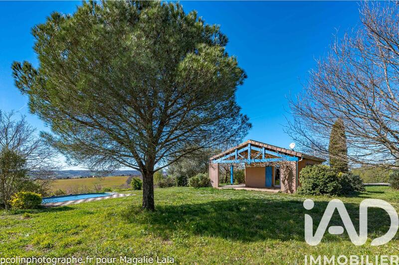 Maison - 92 m² - 4 pièces