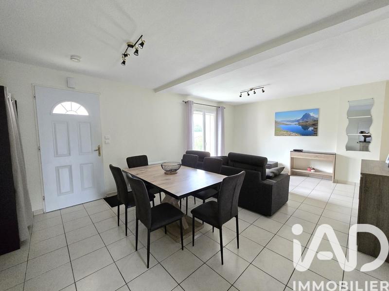 Maison - 94 m² - 4 pièces