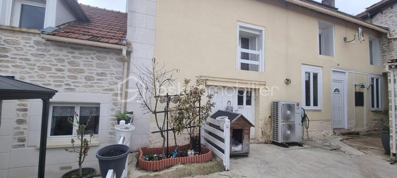 Propriété - 224 m² - 7 pièces