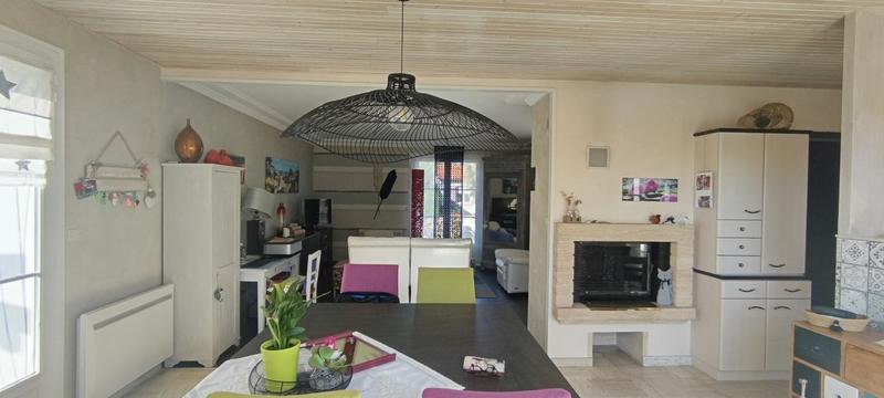 Maison - 93 m² - 4 pièces