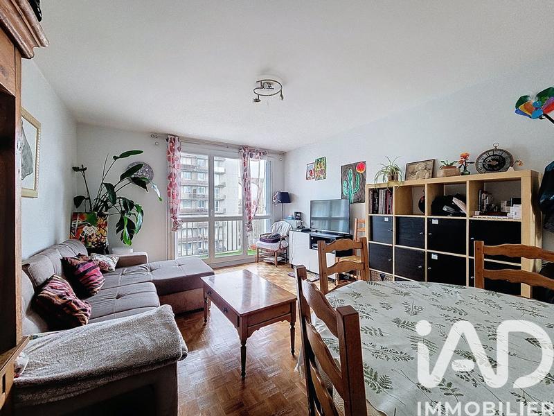 Appartement - 82 m² - 4 pièces
