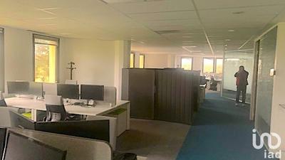 Bureau - 729 m²