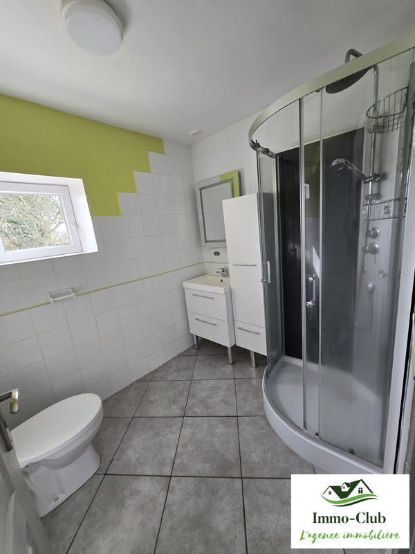 Maison traditionnelle - 82 m² - 4 pièces