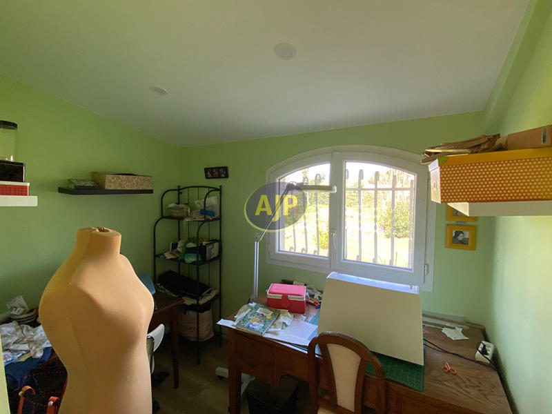 Maison - 122 m² - 6 pièces