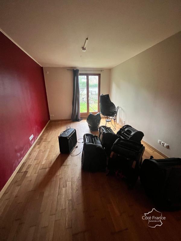 Maison de village - 180 m² - 7 pièces