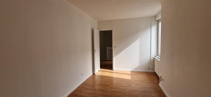Appartement - 100 m² - 5 pièces