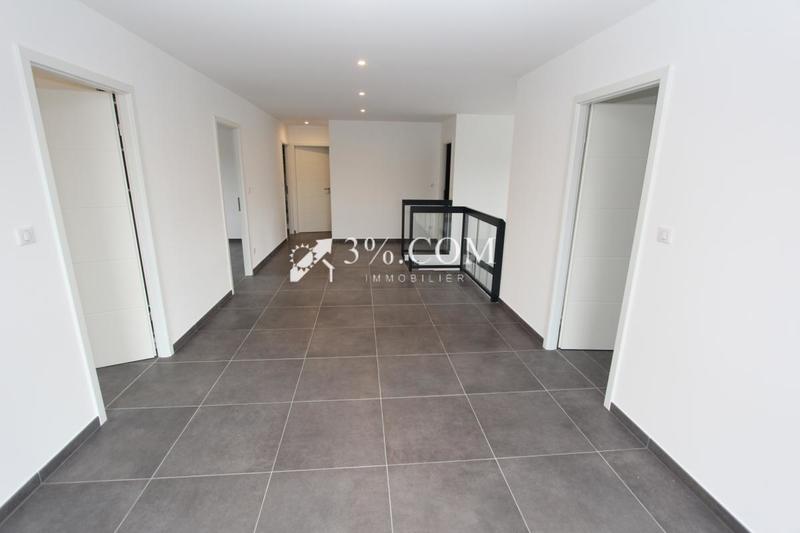 Maison - 226 m² - 8 pièces