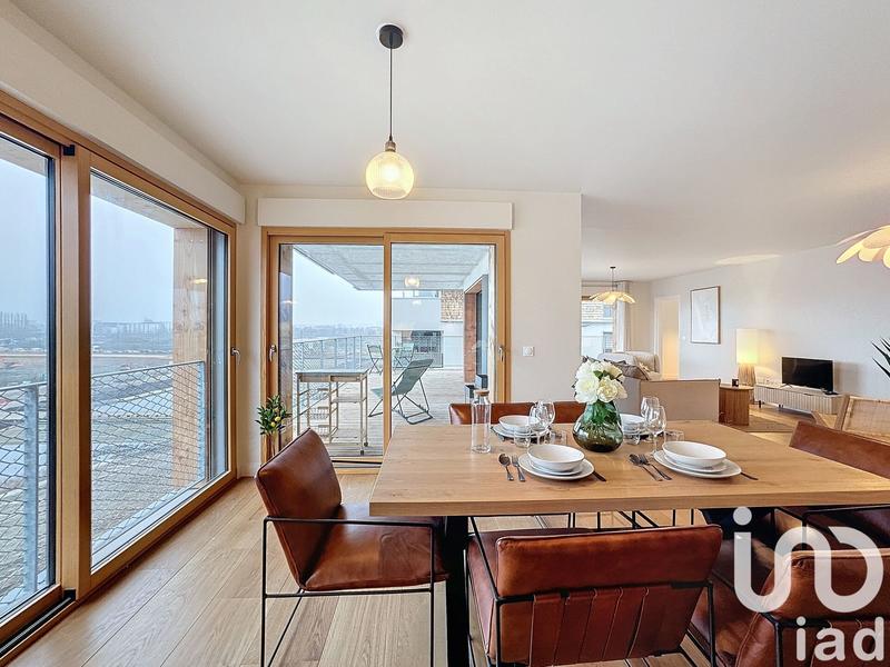 Appartement - 124 m² - 5 pièces