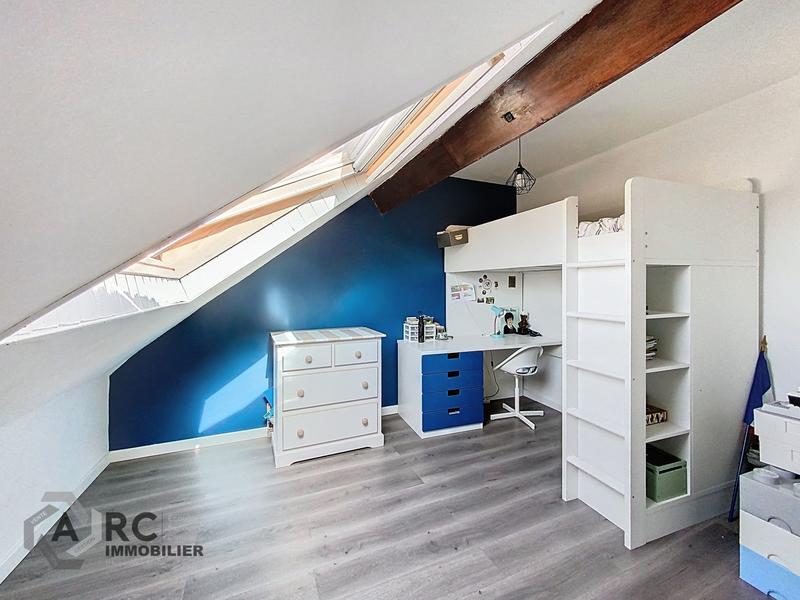 Appartement - 136 m² - 7 pièces