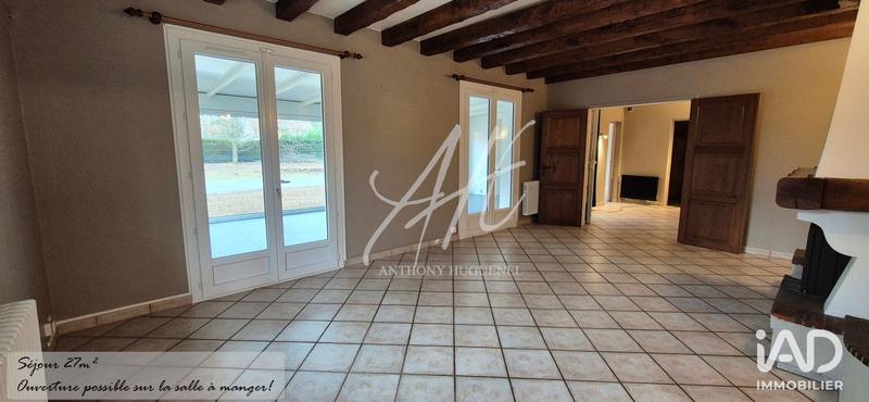 Maison - 256 m² - 6 pièces