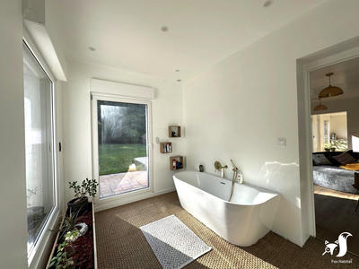 Maison - 125 m² - 5 pièces