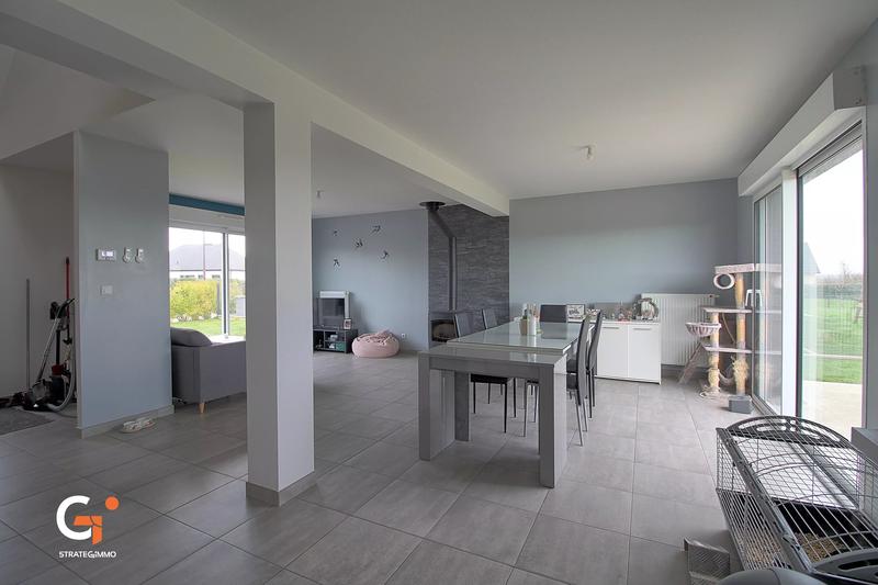 Maison - 103 m² - 4 pièces