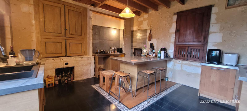 Maison de village - 305 m² - 12 pièces