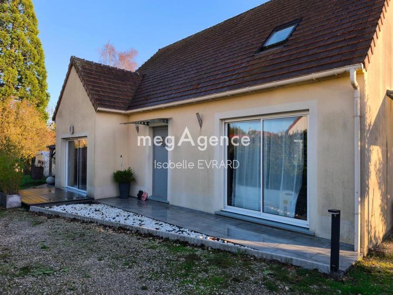 Maison - 138 m² - 7 pièces