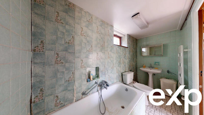 Maison - 99 m² - 5 pièces